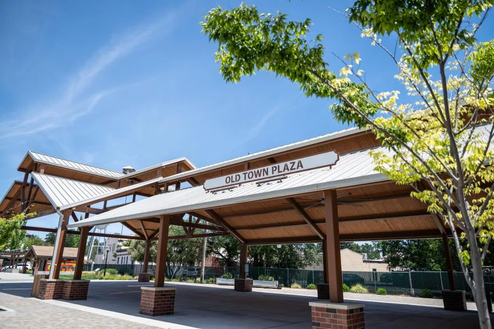 Old Town Plaza, Elk Grove