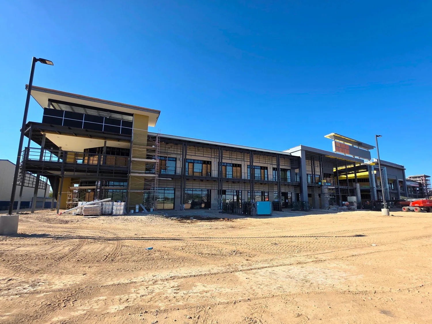 general contractor coordinating school renovations