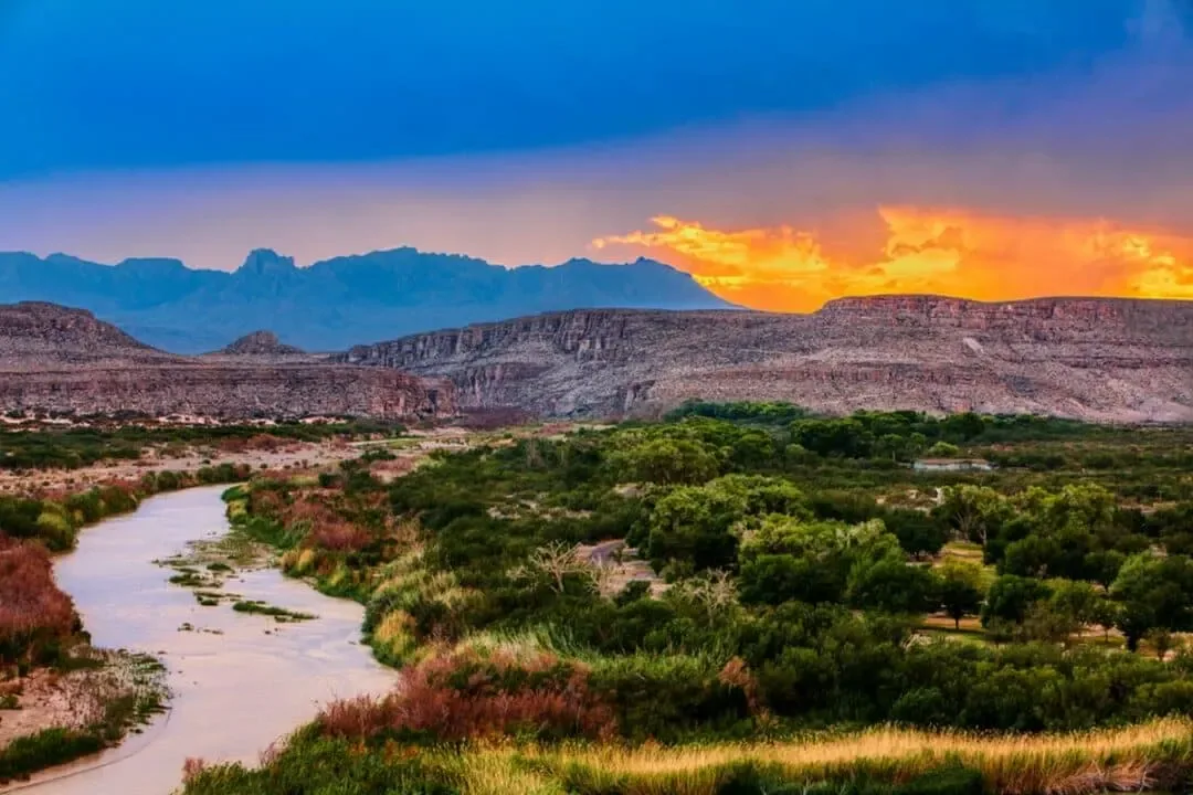 Planning a proposed commercial roof in Laguna Ridge