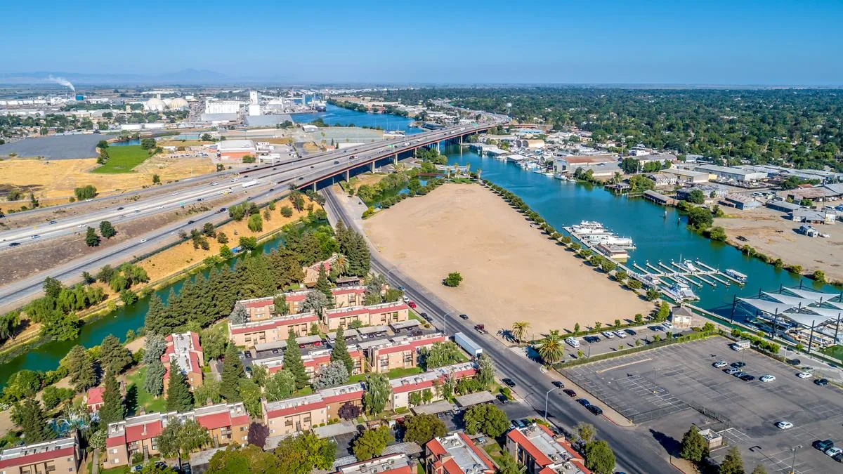 Grant Line Road Business Park