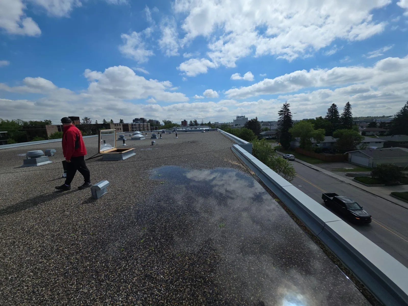 Commercial roof inspection in Elk Grove